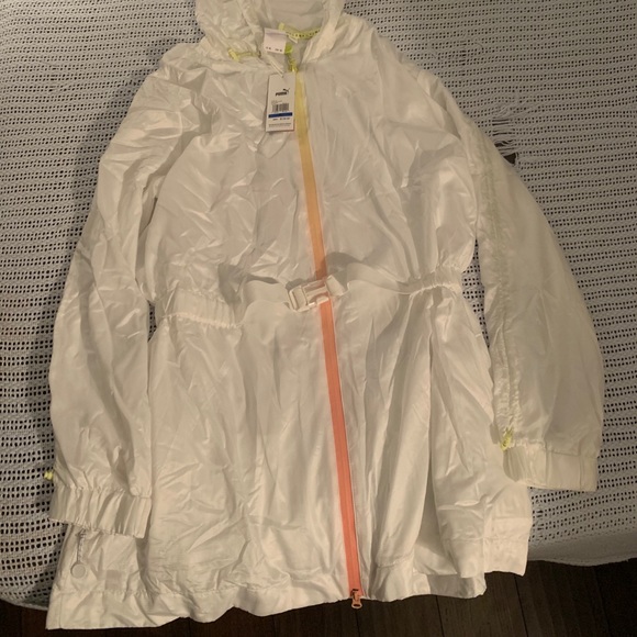 Selena Gomez x Puma Windbreaker - Picture 2 of 5